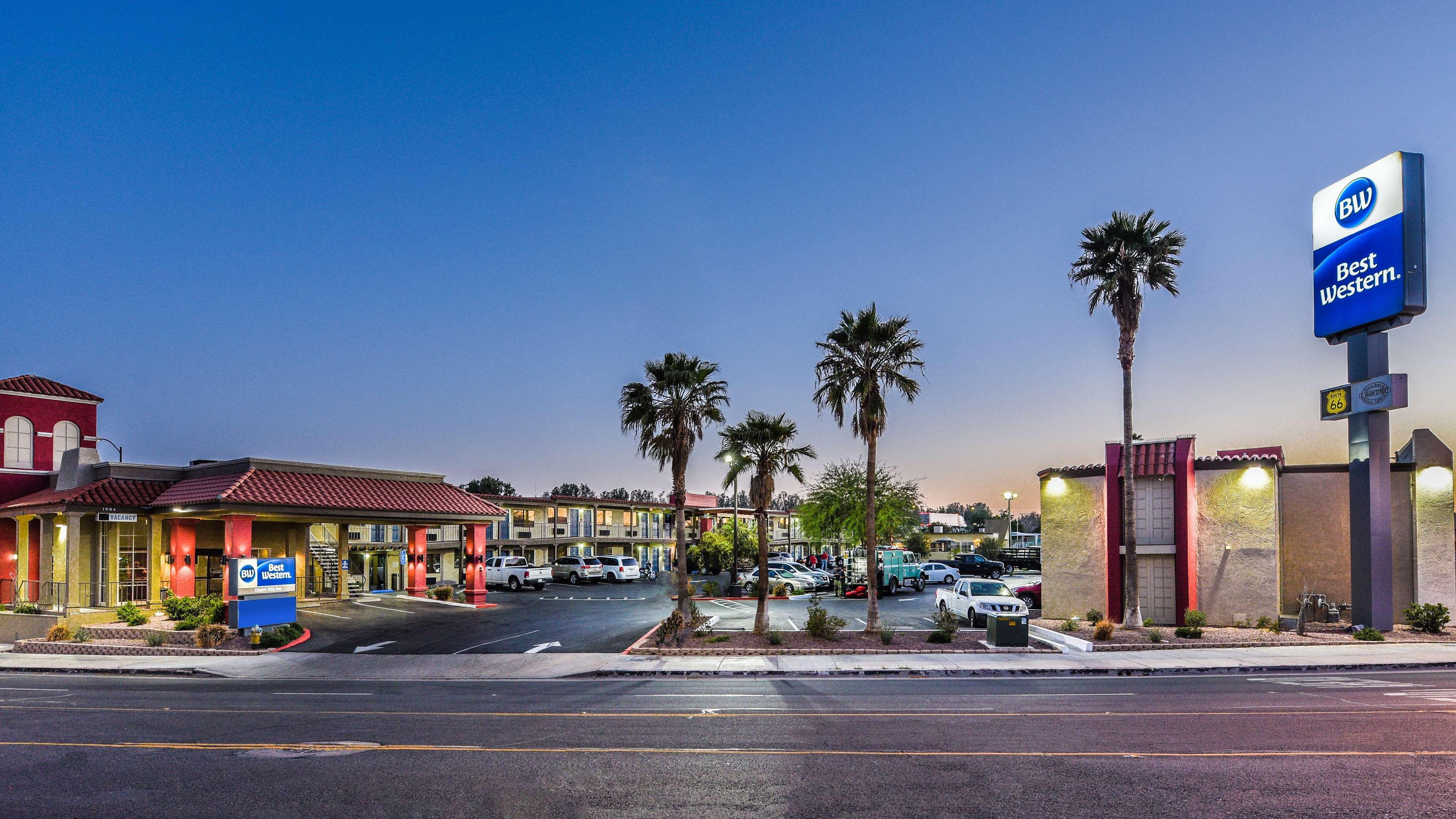 Best Western Desert Villa Inn Μπάρστοου Εξωτερικό φωτογραφία