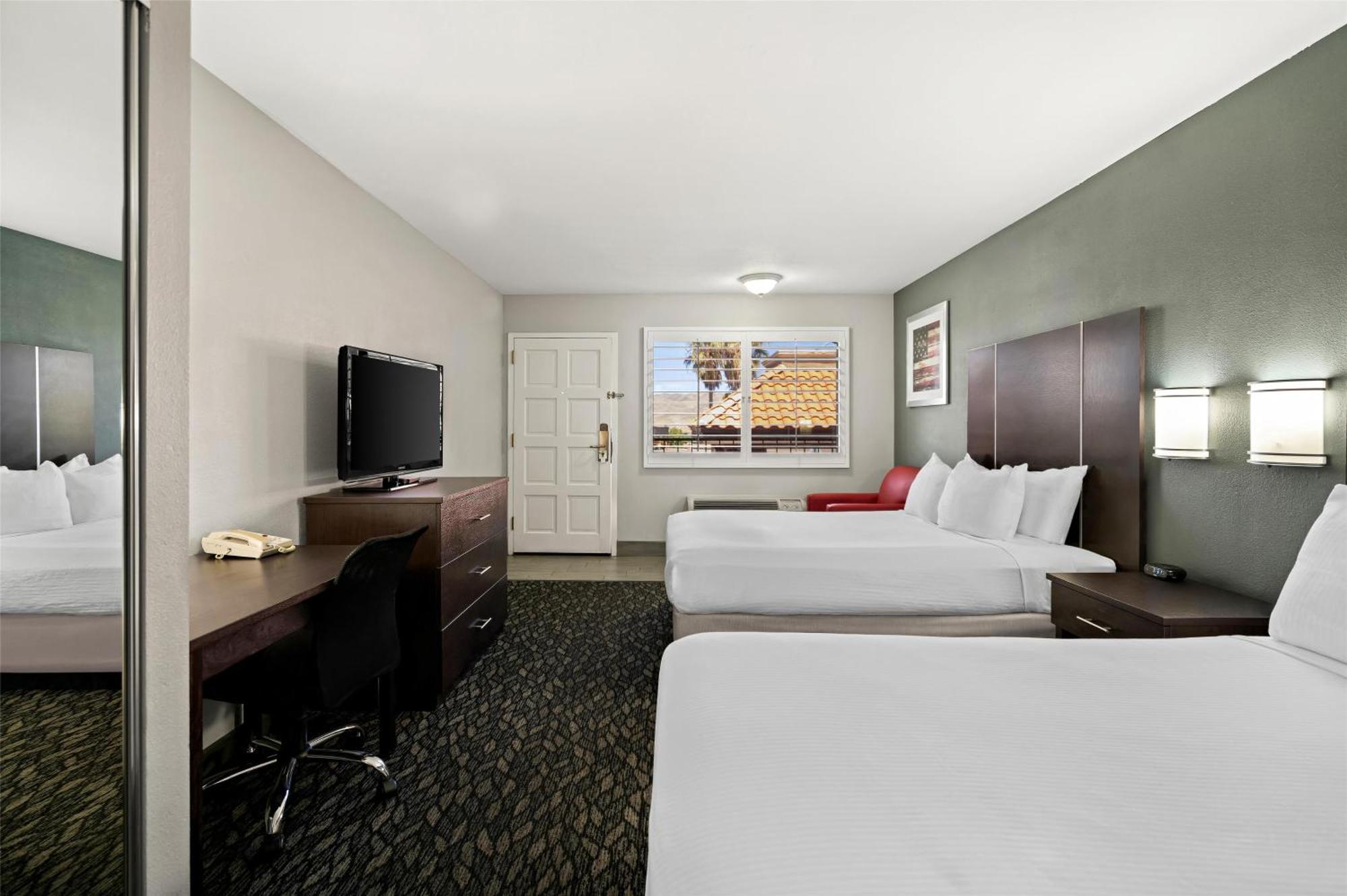 Best Western Desert Villa Inn Μπάρστοου Εξωτερικό φωτογραφία