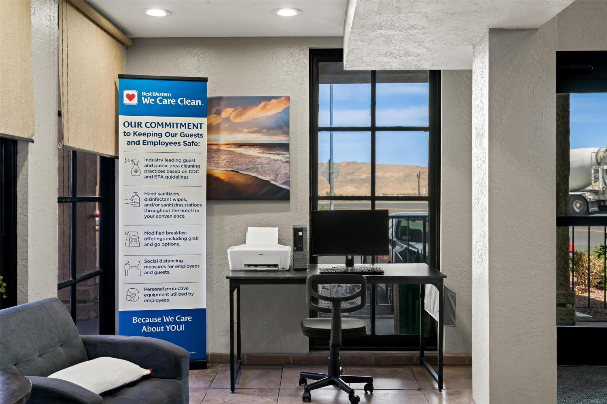 Best Western Desert Villa Inn Μπάρστοου Εξωτερικό φωτογραφία